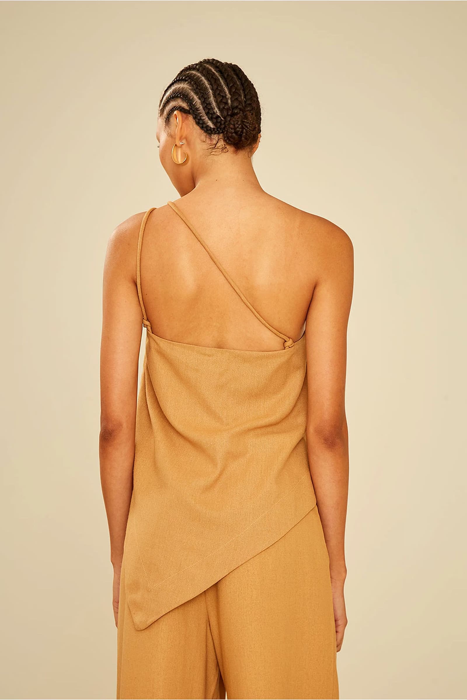 blusa decote no camel — foto 3