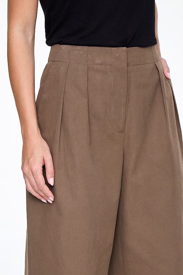 calça de alfaiataria — foto 4