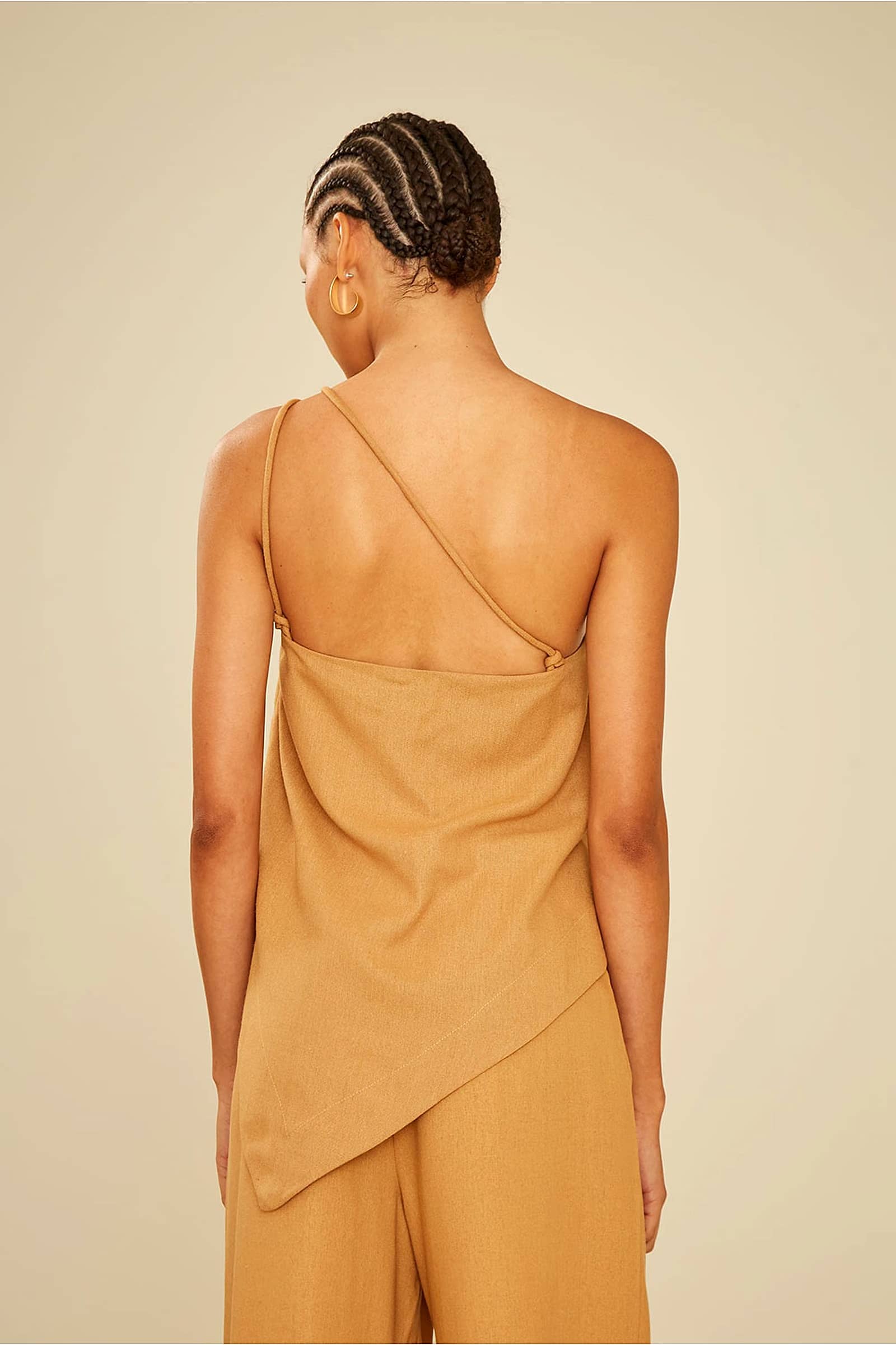 blusa decote no camel — foto 3