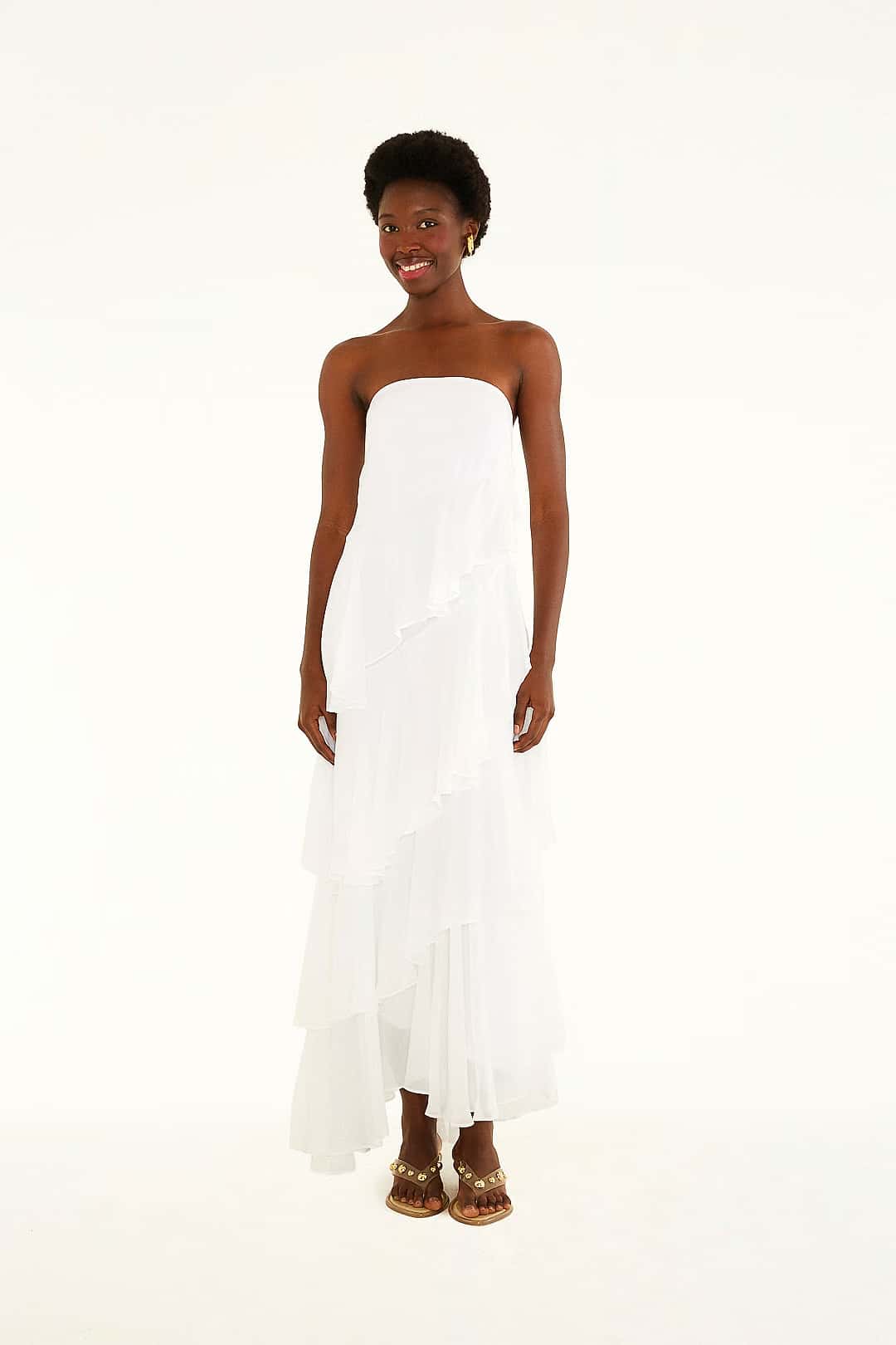 vestido sem alça babados irregular
