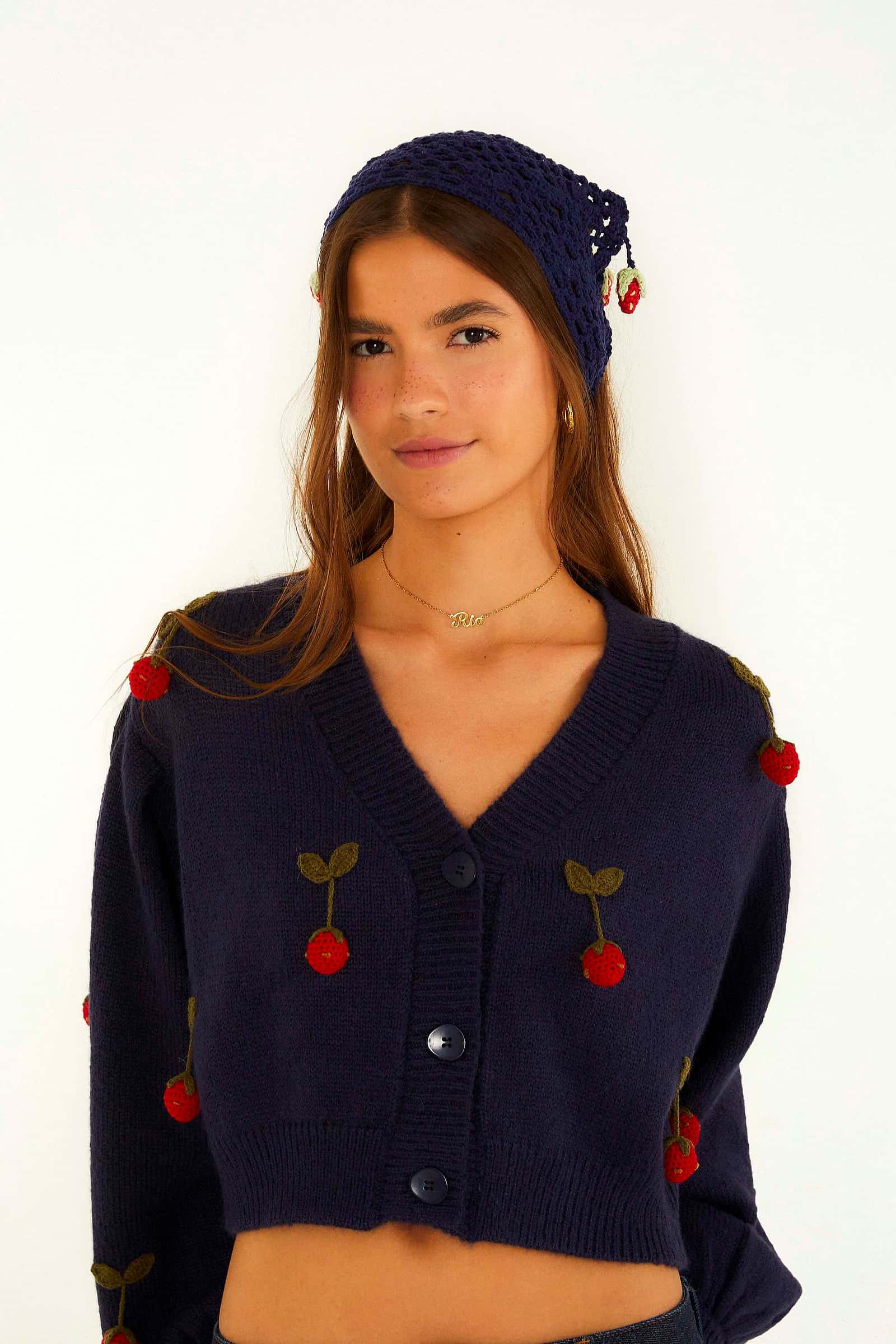 cardigan tricot artesanal morango